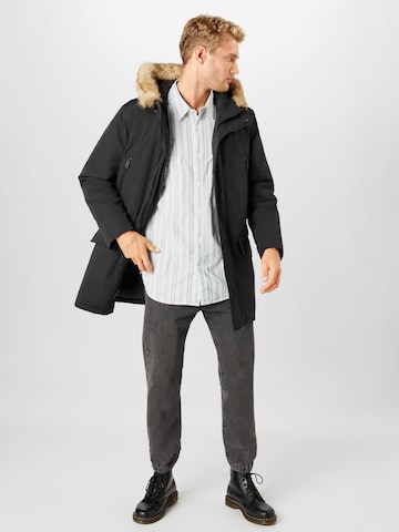 Coupe regular Parka d’hiver 'Woodside Long Utlty Prka' LEVI'S ® en noir