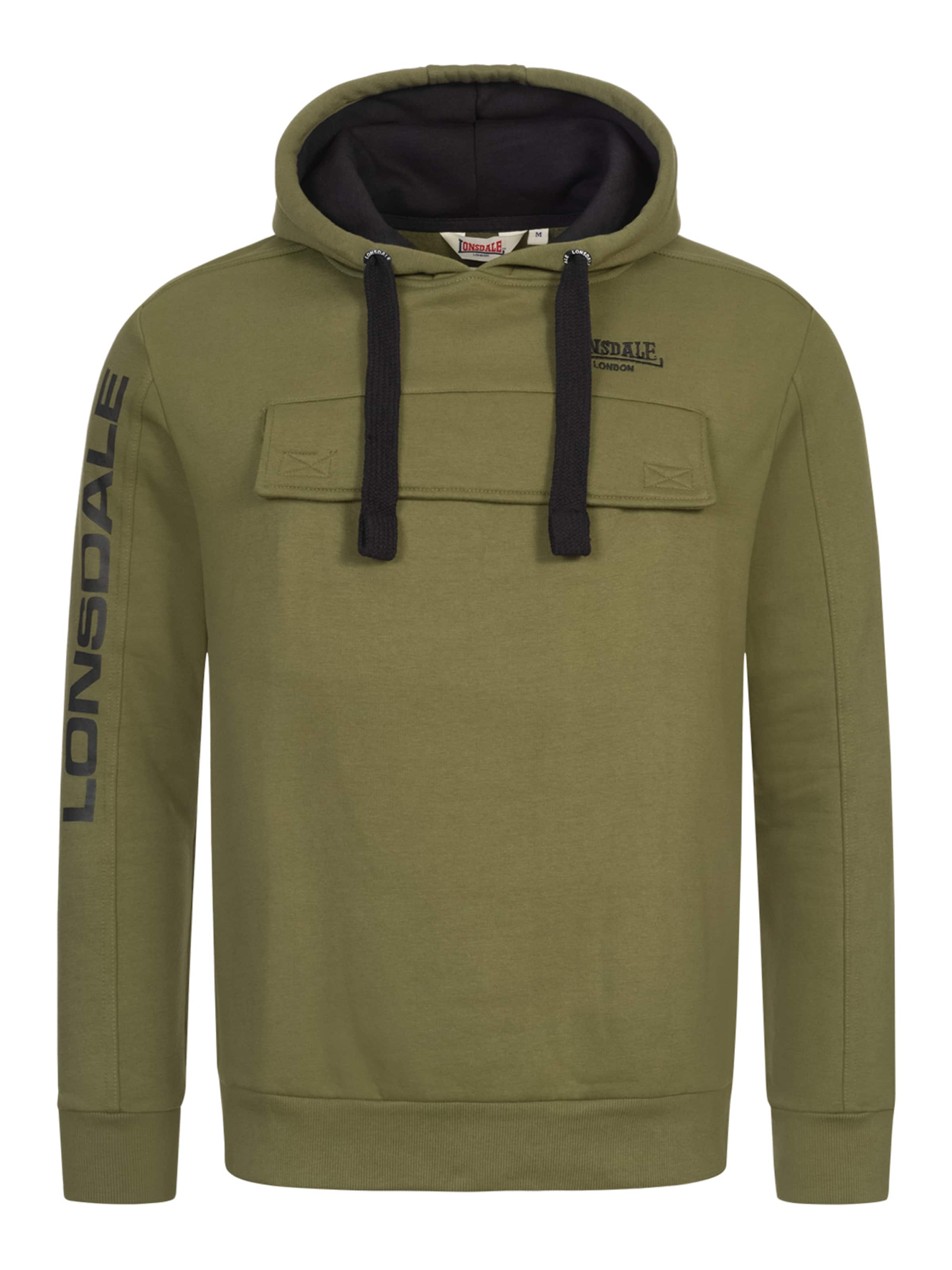 Sweat-shirt 'Rushen' LONSDALE en vert : devant