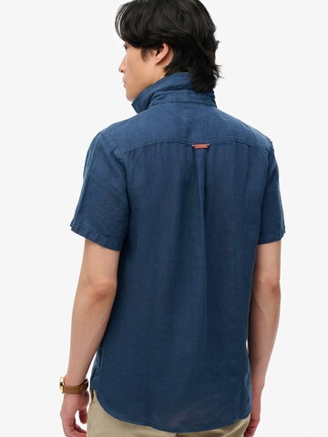 Coupe regular Chemise Superdry en bleu