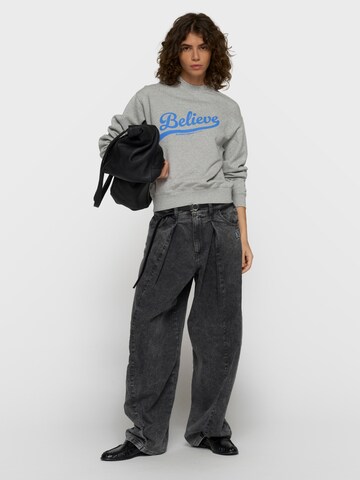 10Days Sweatshirt‌‌‌‌ in Grau