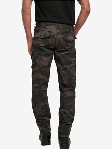 Coupe slim Pantalon cargo 'Adven' Brandit en marron