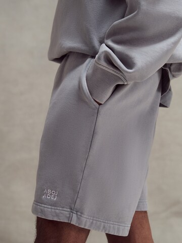 ABOJ ADEJ Regular Trousers 'Arreza' in Grey