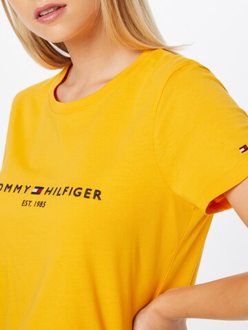 Maglietta di TOMMY HILFIGER in giallo