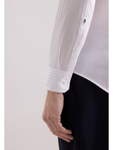 Coupe slim Chemise business 'SMART CLASSICS' SEIDENSTICKER en blanc