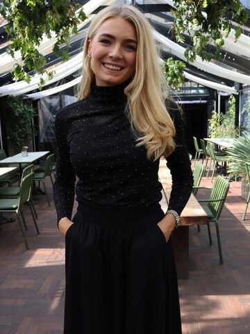 Maglietta ' TAMMI ' di Liberte Essentiel in nero