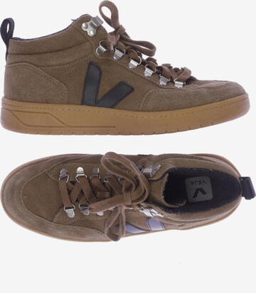 Veja Sneakers & Trainers in 38 in Brown: front