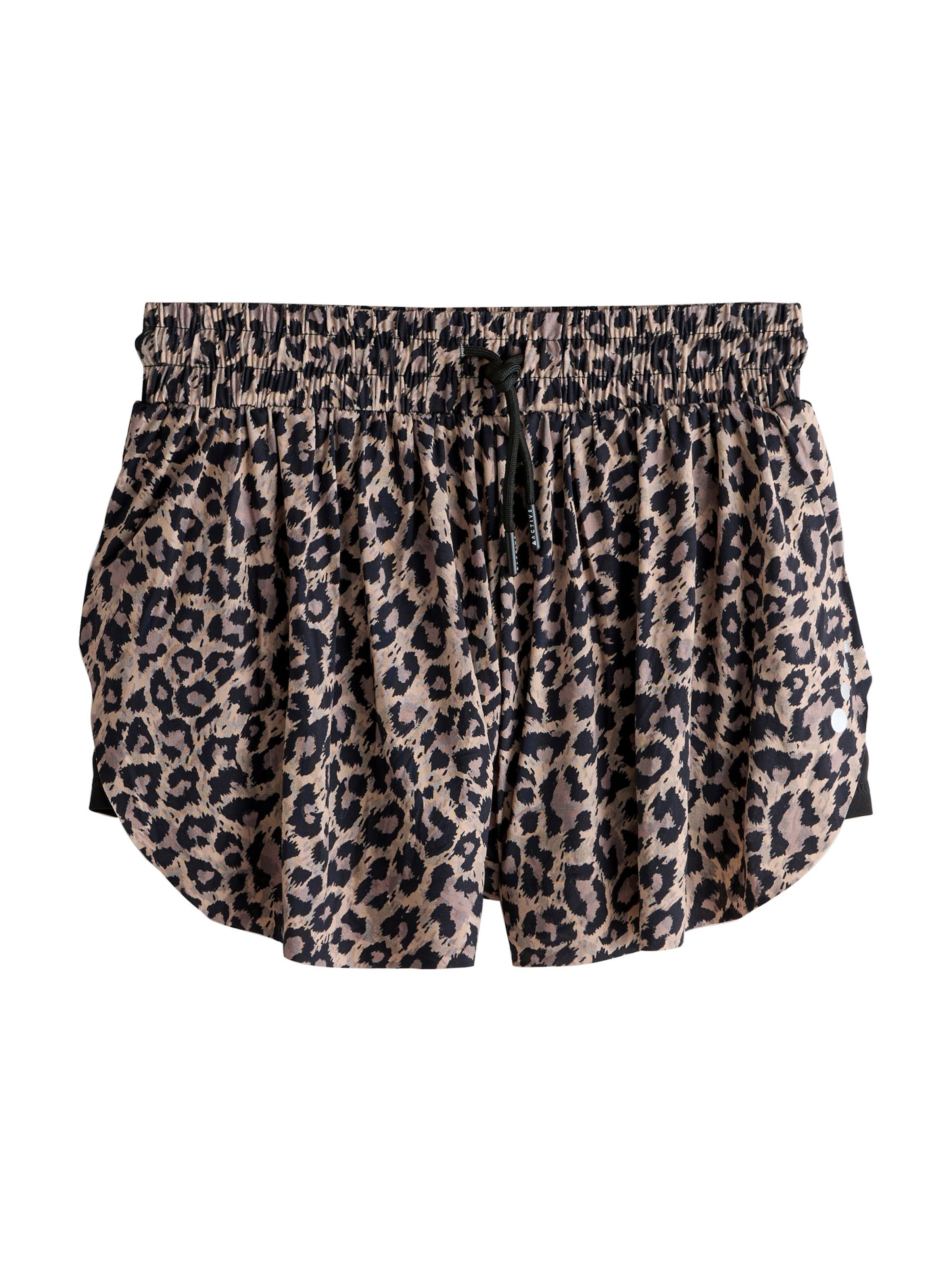 Next Sportshorts in Braun: Vorderseite