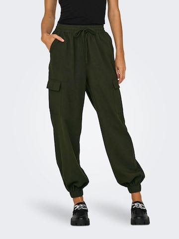 Effilé Pantalon cargo 'Katinka' ONLY en vert : devant