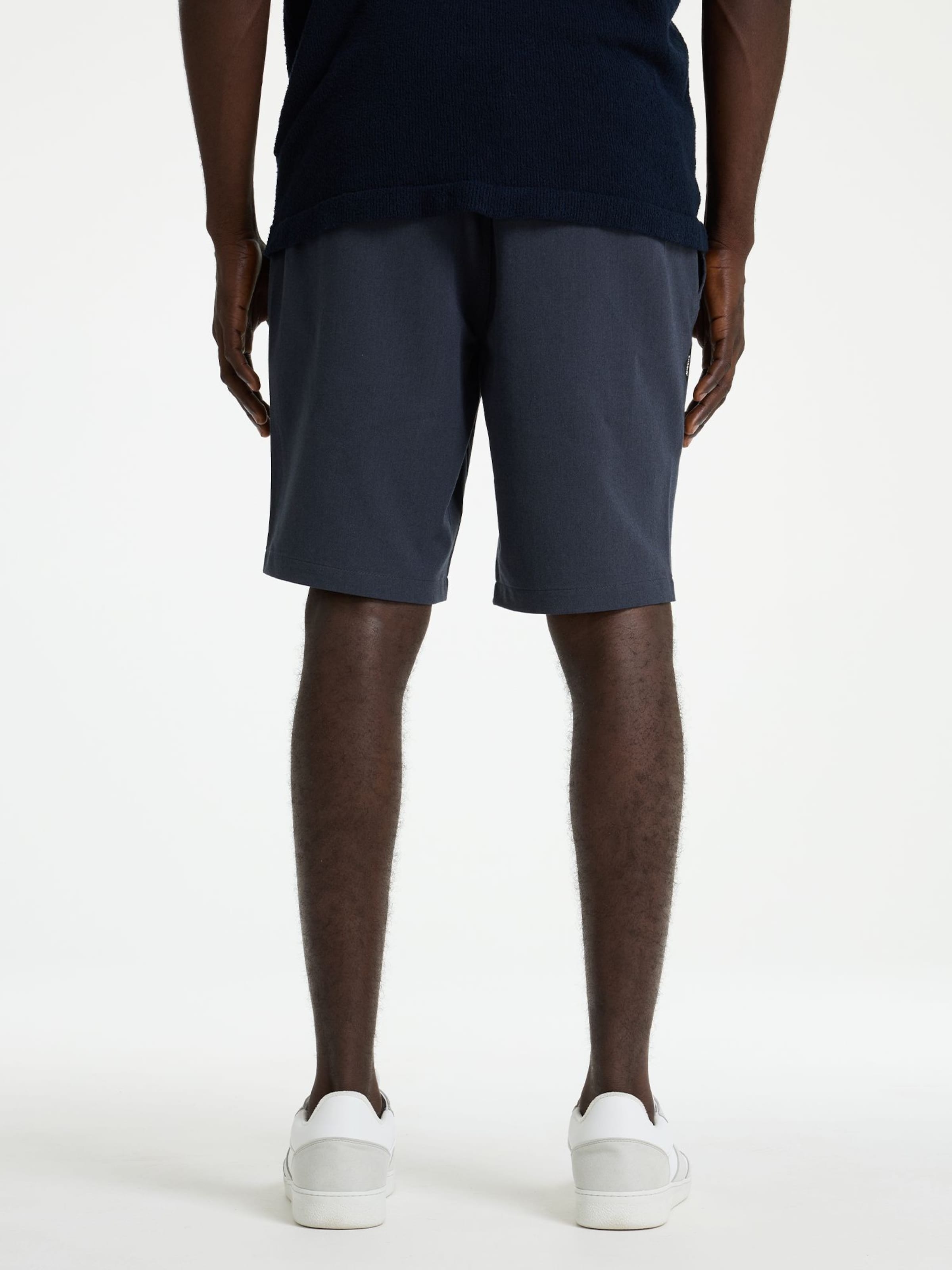 Regular Pantalon CHASIN' en bleu