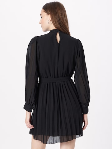 Robe Mela London en noir