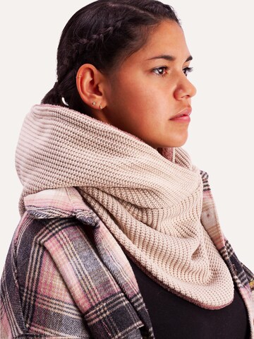 Manufaktur13 Scarf 'Hooded Loop' in Beige