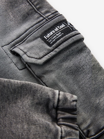 Loosefit Jean Next en gris