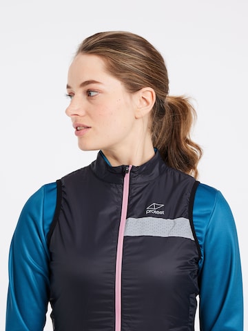 PROTEST Sportjacke 'PRTPRAZ' in Schwarz