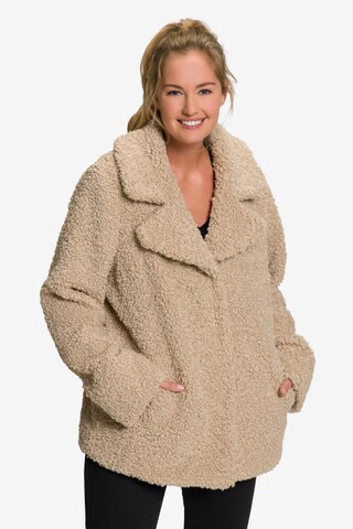 Ulla Popken Between-Season Jacket in Beige: front