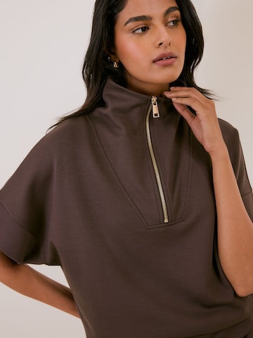 Osia Sweatshirt in Brown