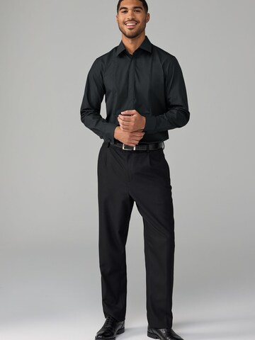 Next Regular Fit Hemd in Schwarz