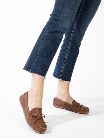 Mocassin 'Kelsea' Minnetonka en marron