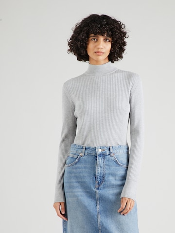 Pull-over QS en gris : devant