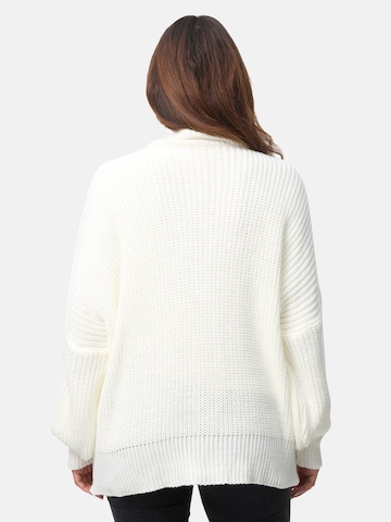 Elara Pullover i hvid