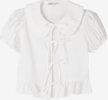 BershkaBluza - bijela boja: prednji dio