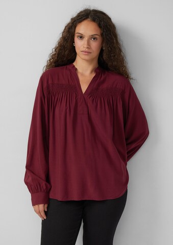 QS Blouse in Red: front