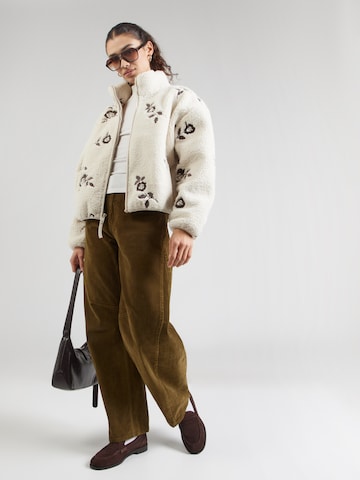 Abercrombie & Fitch Přechodná bunda – bílá