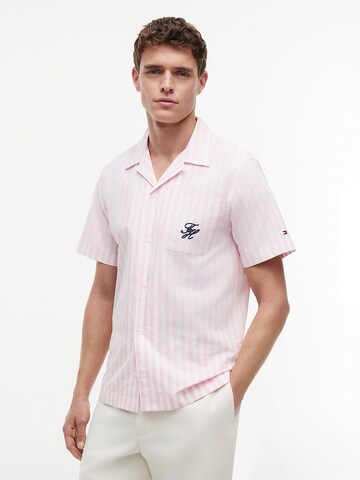 TOMMY HILFIGER Regular Fit Hemd in Pink: Vorderseite