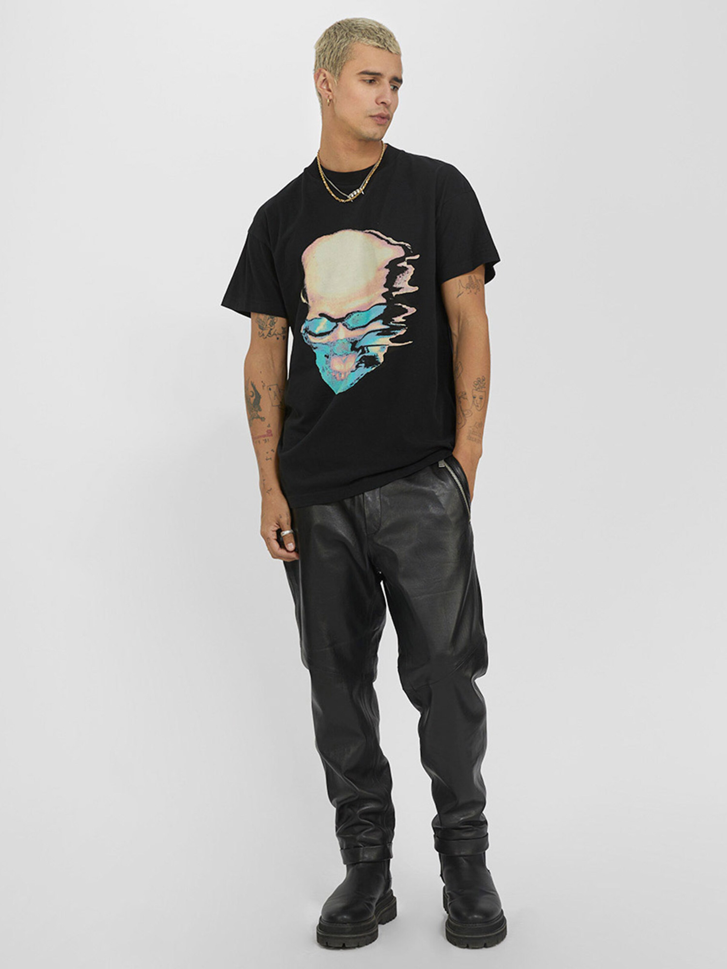 Männer Shirts Young Poets Society T-Shirt 'Skull Daylen' in Schwarz - TQ93317 Männer Shirts Young Poets Society T-Shirt 'Skull Daylen' in Schwarz - TQ93317