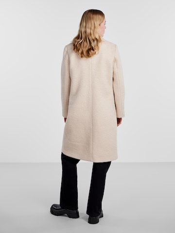 PIECES Between-Seasons Coat 'Nea' in Beige