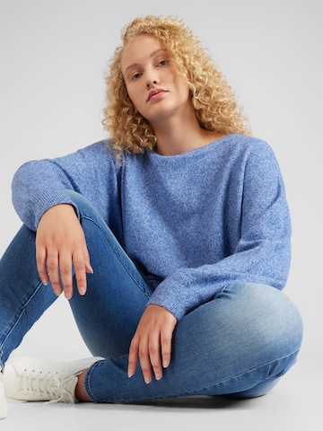 Vero Moda Curve Пуловер 'DOFFY' в синьо
