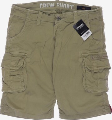 ALPHA INDUSTRIES Shorts in 32 in Green: front