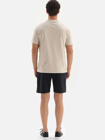 Dagi Bluser & t-shirts i beige