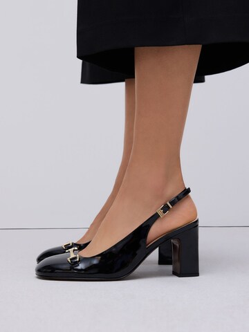 Next - Sapatos abertos atrás 'Forever Comfort' em preto