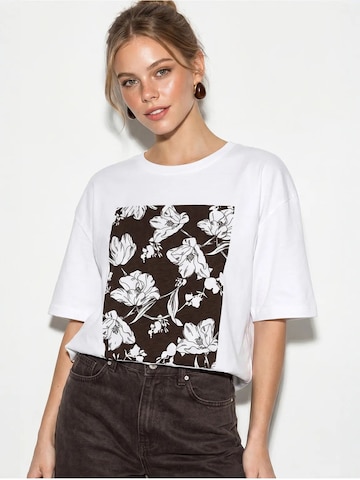 Maglietta 'T-Shirts' di Bianco Lucci in bianco