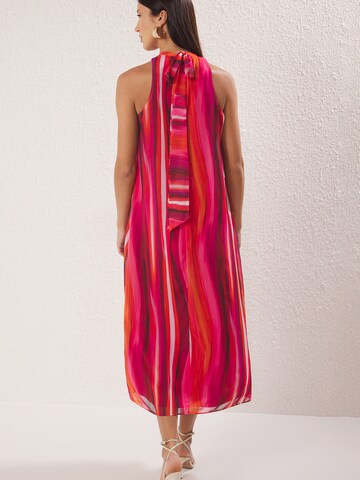 Trendyol Kleit, värv roosa