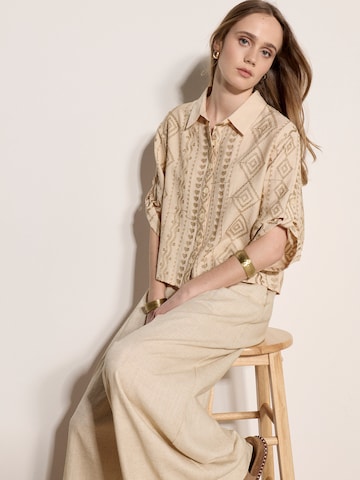 Apricot Blouse ' ' in Grijs