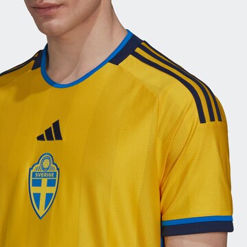 ADIDAS PERFORMANCE - Camiseta de fútbol 'Sweden 22 Home' en amarillo