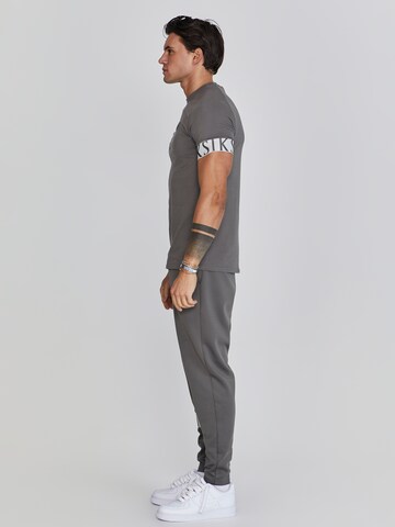 SikSilk Shirt in Grijs