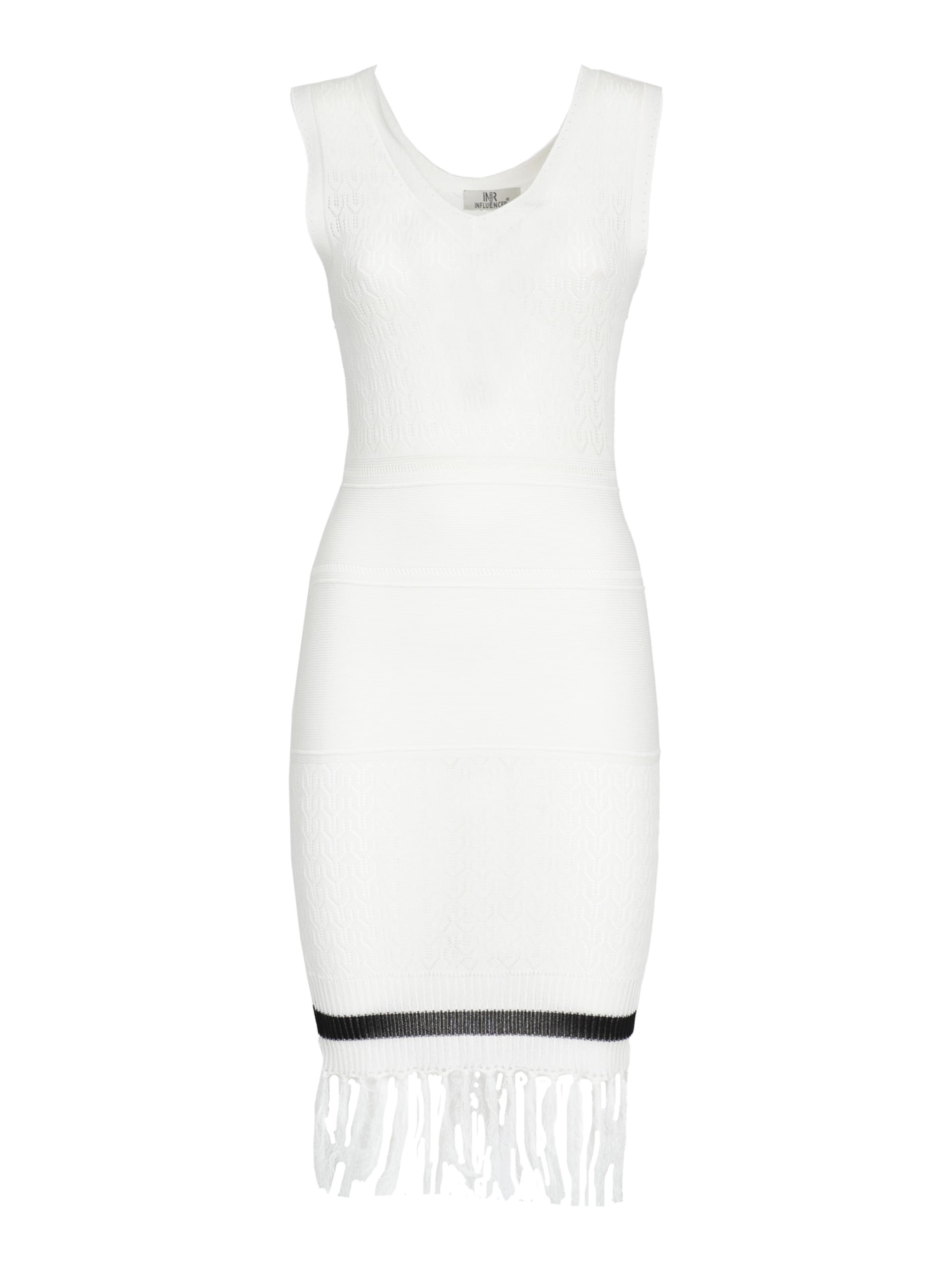 Influencer Stickad klänning i vit: framsida