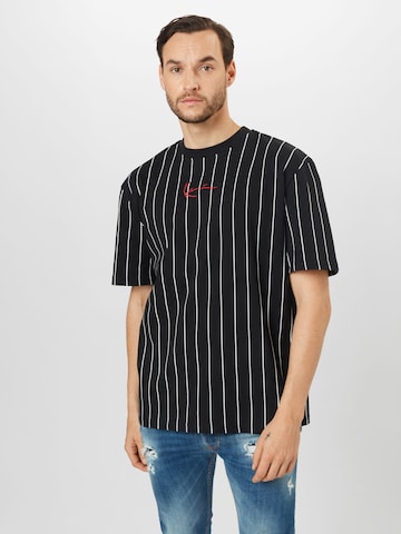 Tricou de la Karl Kani pe negru: față