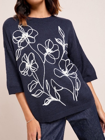 Pullover di Friends Like These in blu