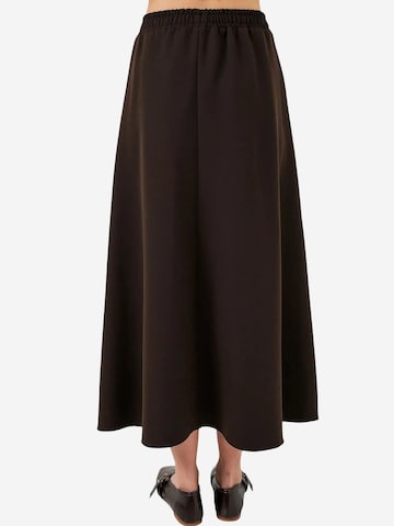 Bigdart Skirt in Brown