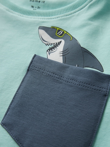 NAME IT T-shirt 'NMMFIKZ' i grön