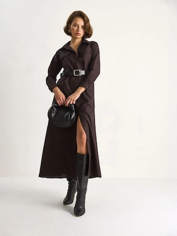 Bianco Lucci Blousejurk in Bruin