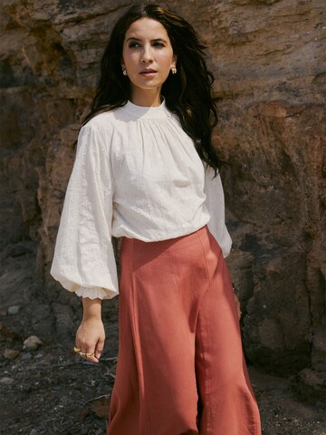 KAVAZI Юбка в Красный