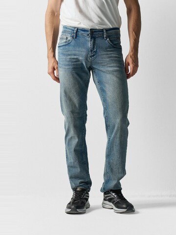 regular Jeans di KOROSHI in blu: frontale