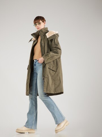 BLONDE No. 8 Between-Seasons Coat 'Giulia' in Green