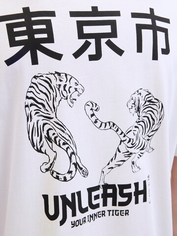 Tricou 'JJMIKO' de la JACK & JONES pe alb