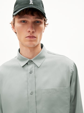 ARMEDANGELS Regular fit Button Up Shirt 'Skjortas' in Green