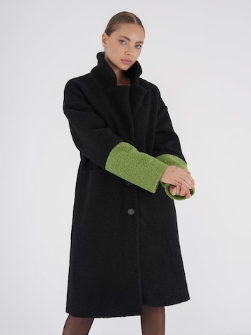 FRESHLIONS Between-Seasons Coat in Black: front